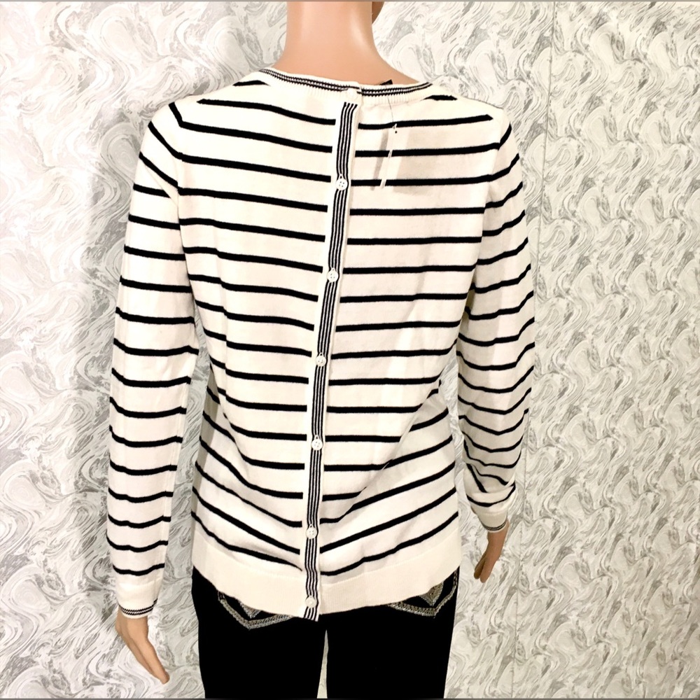 Talbots Getaway Button Back Sweater ๐ - Picture 3 of 3